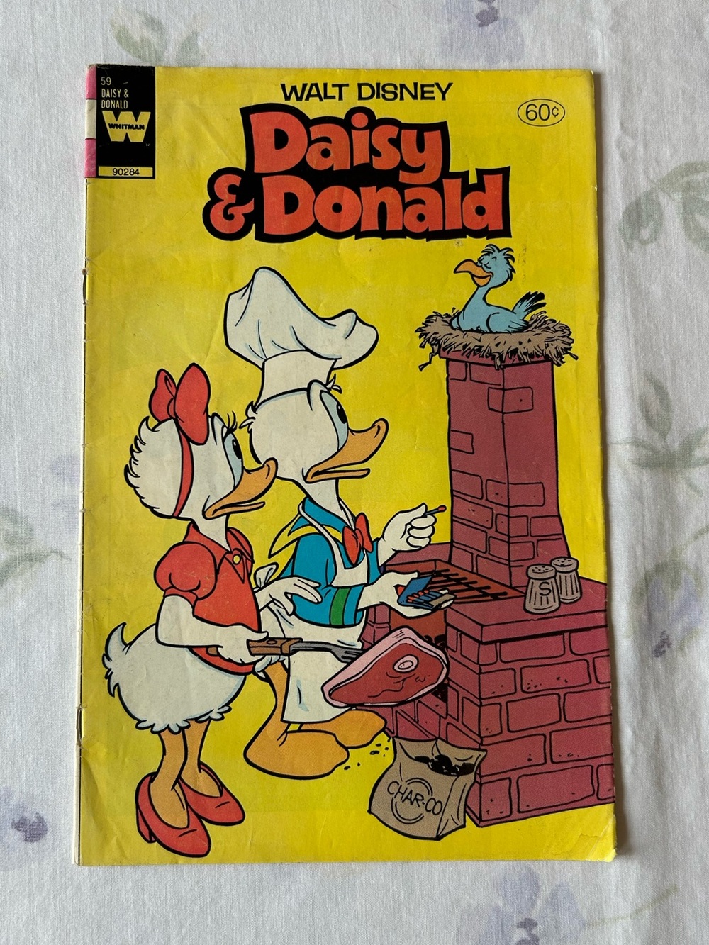 80s Vintage Academia Walt Disney Daisy & Donald Comic Book